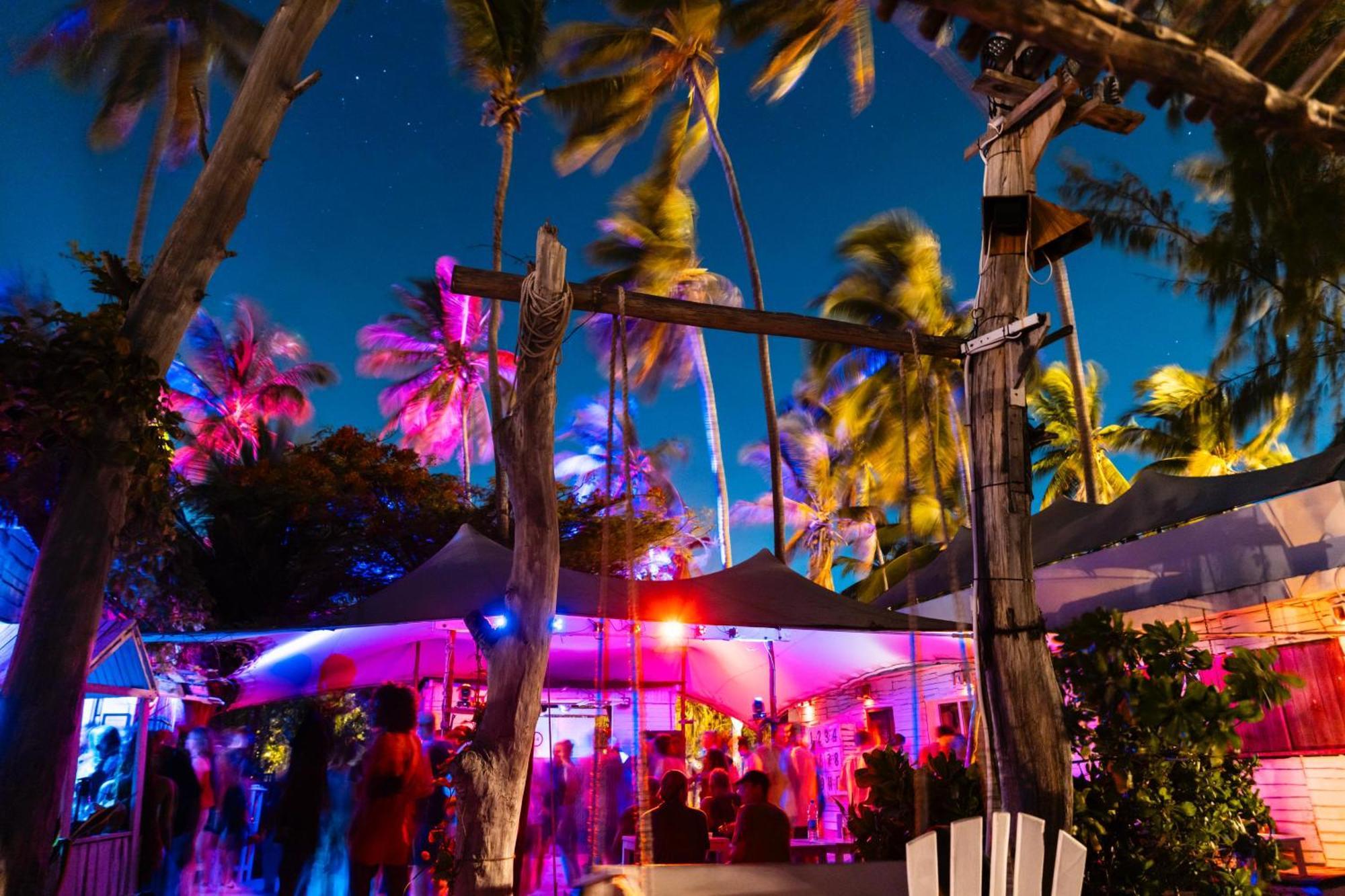 B4 Beach Club Paje Kültér fotó
