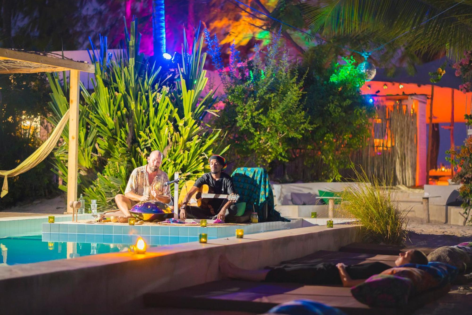 B4 Beach Club Paje Kültér fotó