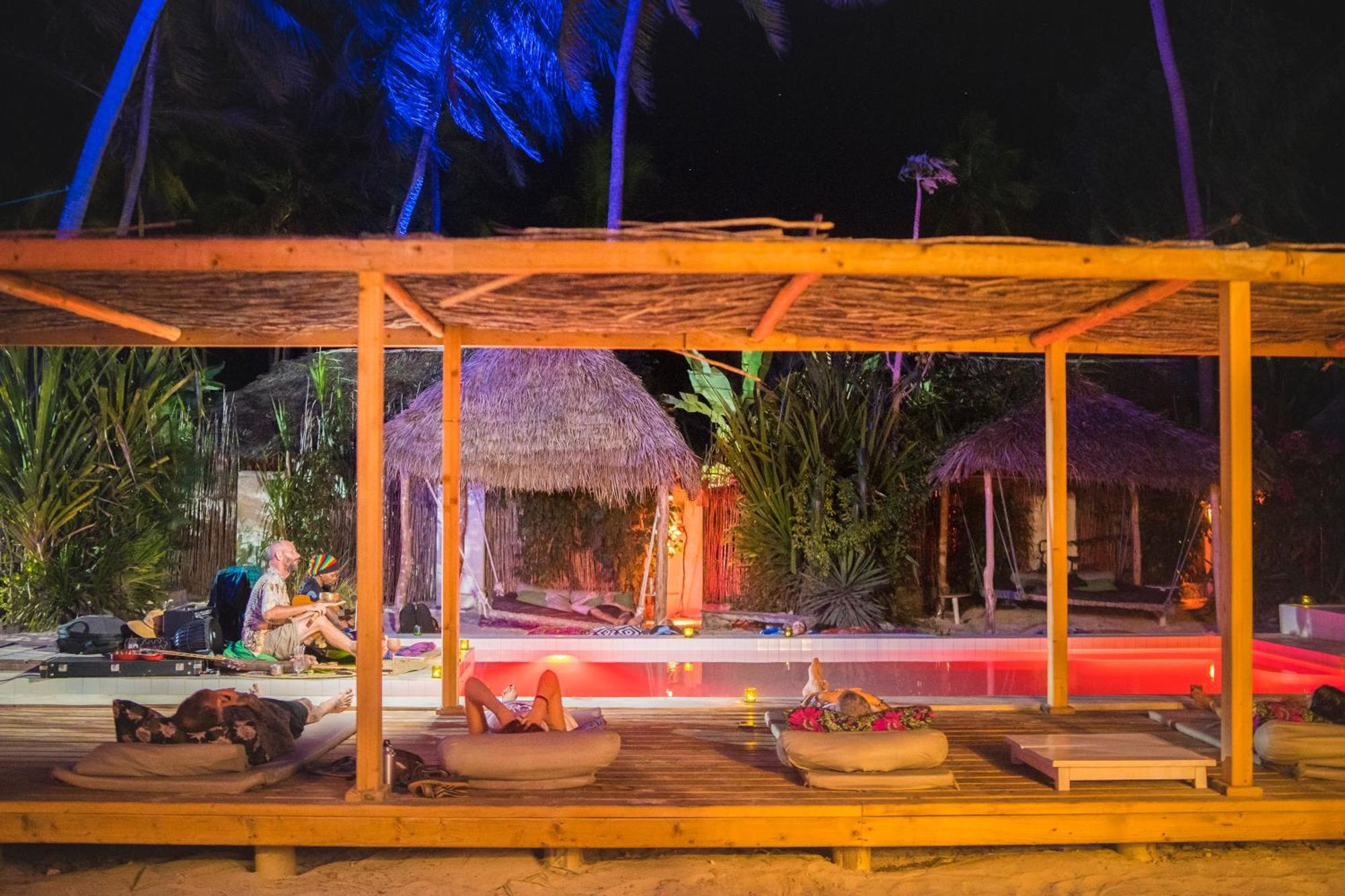 B4 Beach Club Paje Kültér fotó
