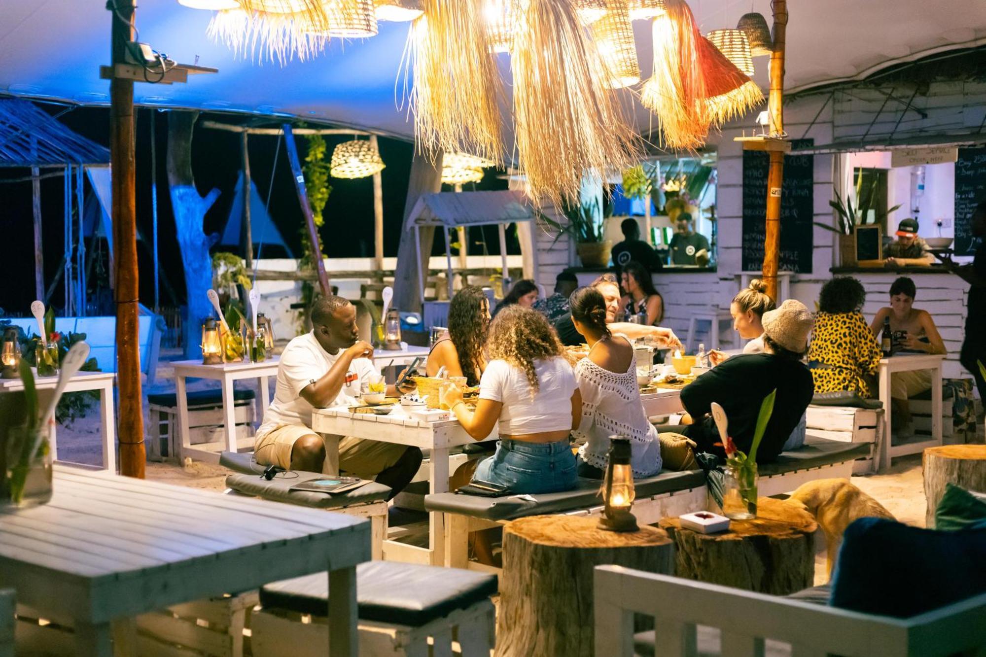 B4 Beach Club Paje Kültér fotó