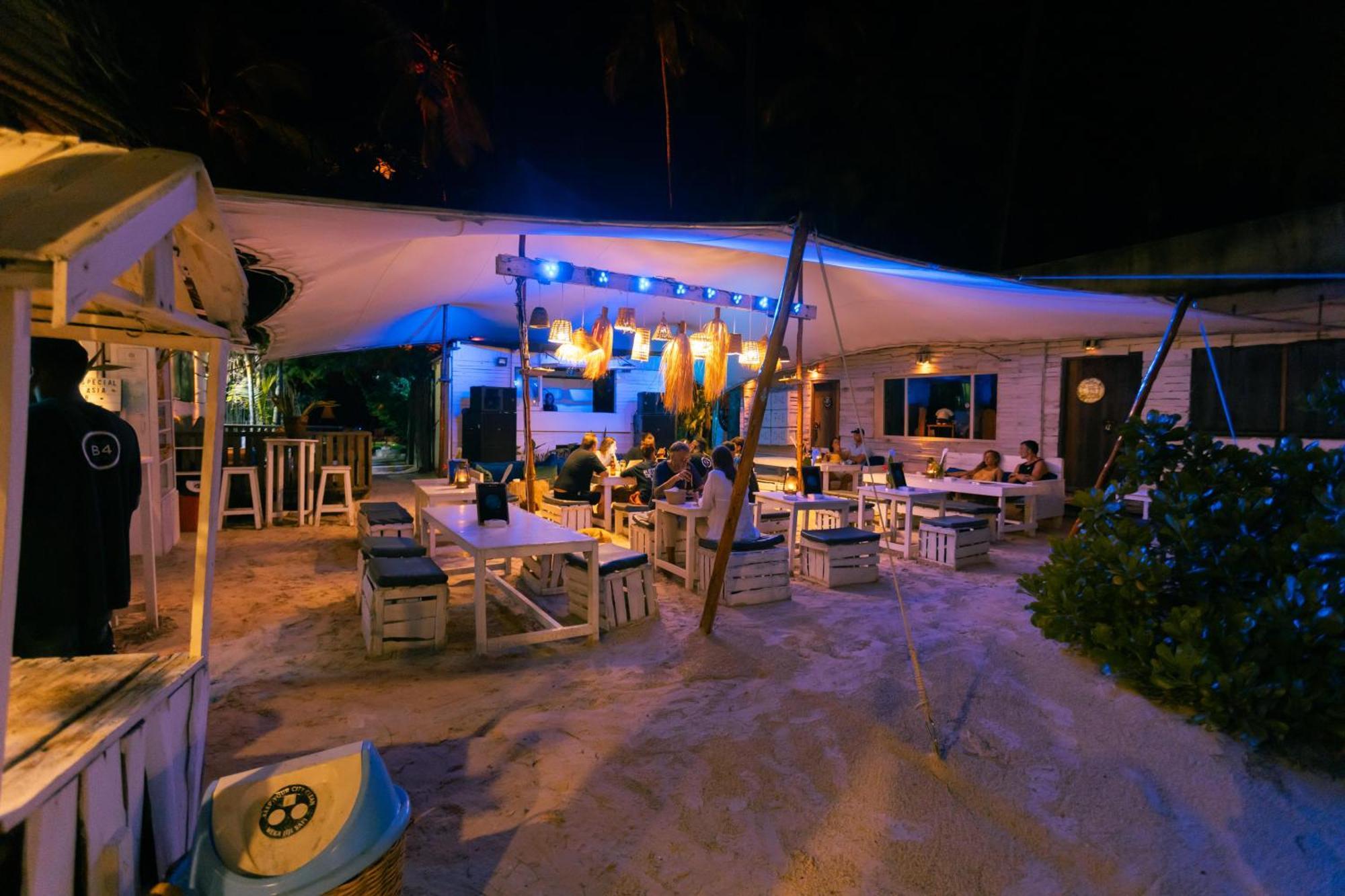 B4 Beach Club Paje Kültér fotó