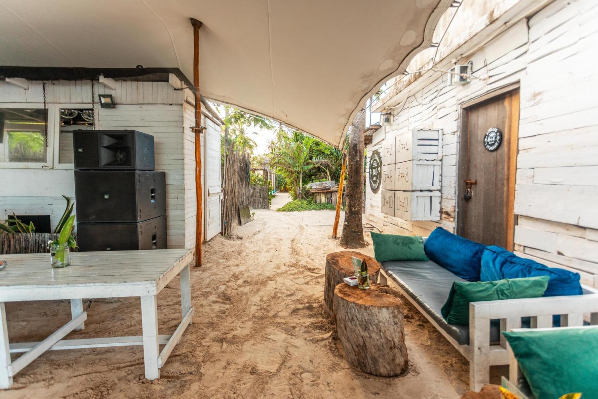 B4 Beach Club Paje Kültér fotó