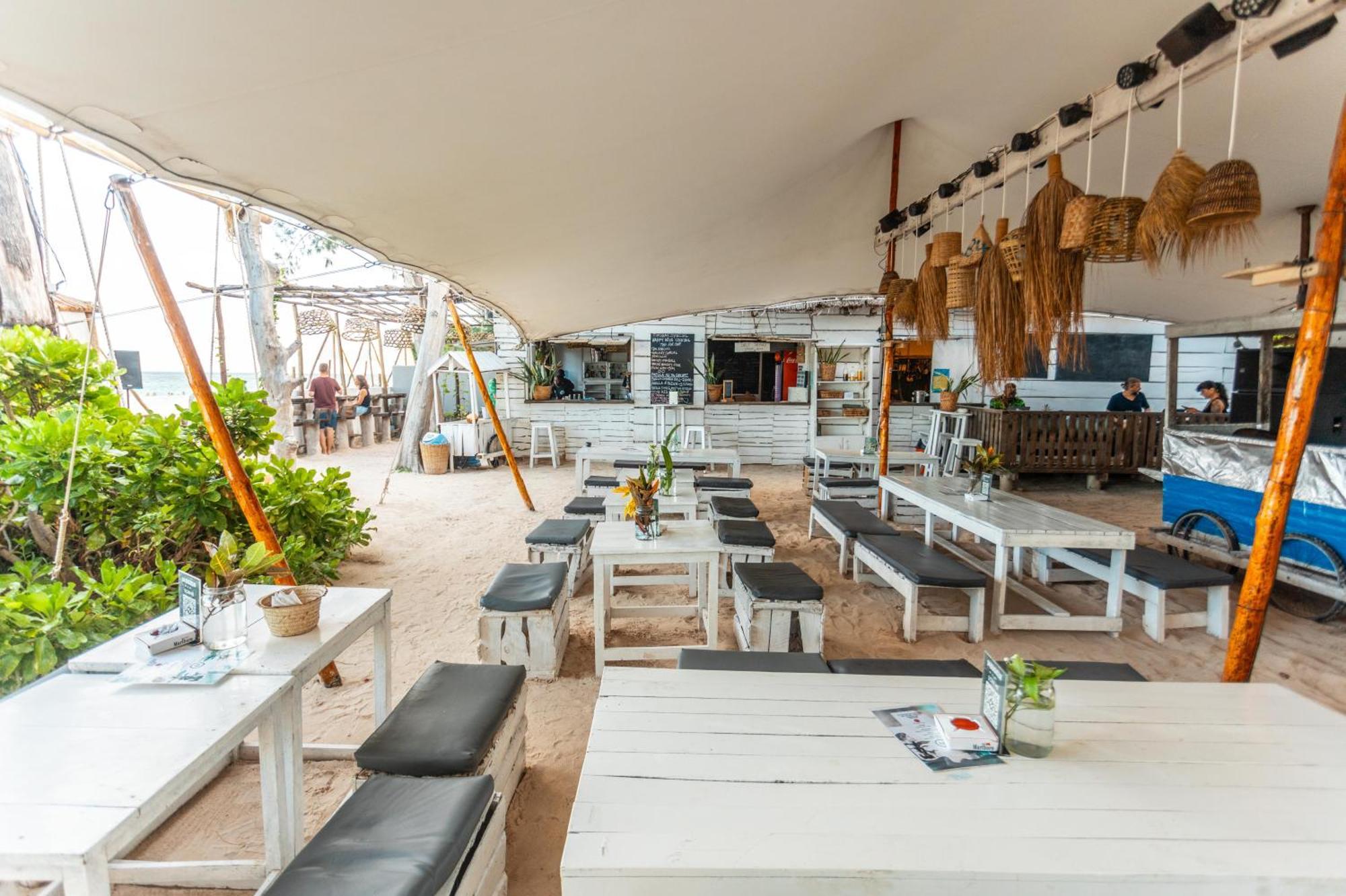 B4 Beach Club Paje Kültér fotó