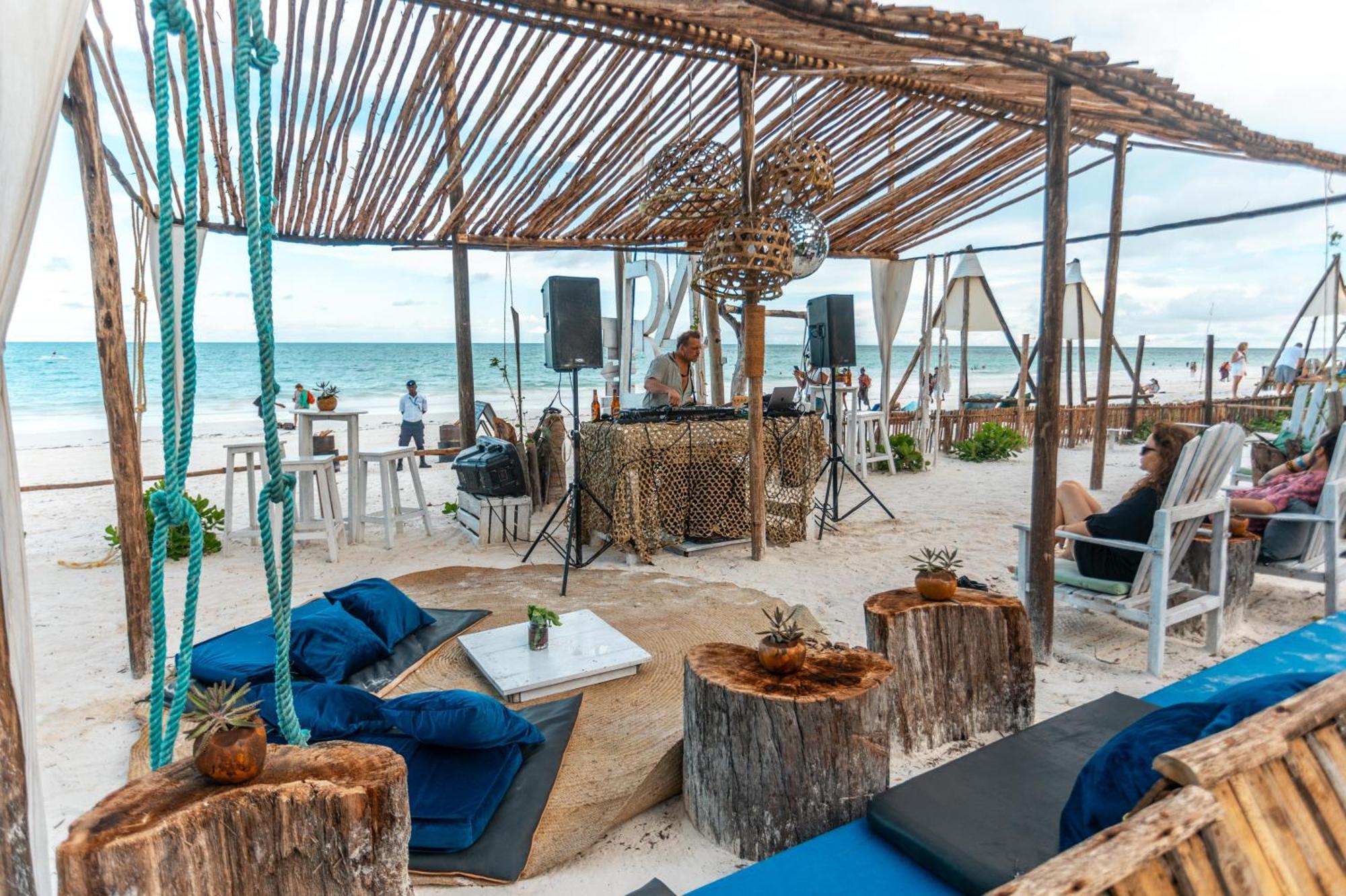 B4 Beach Club Paje Kültér fotó